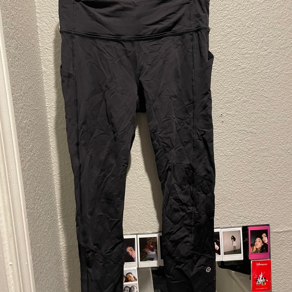 Lululemon black leggings